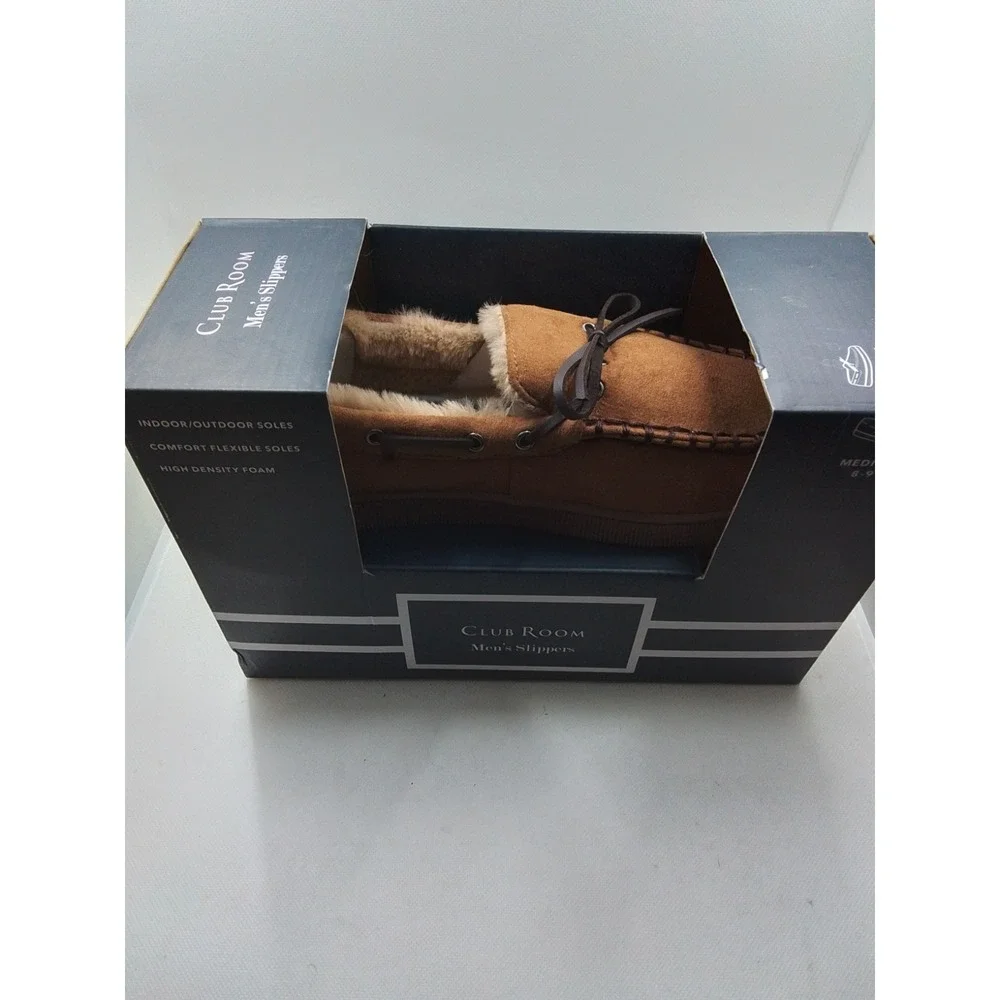 Men's slippers - Club‎ Room-New in Box-Med. 8-9